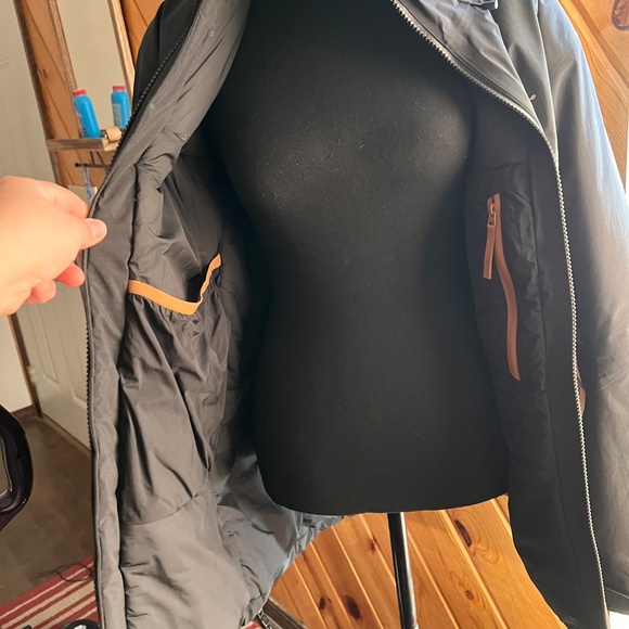 Arc’teryx Women Beta insulated Jacket Large - Picture 4 of 6